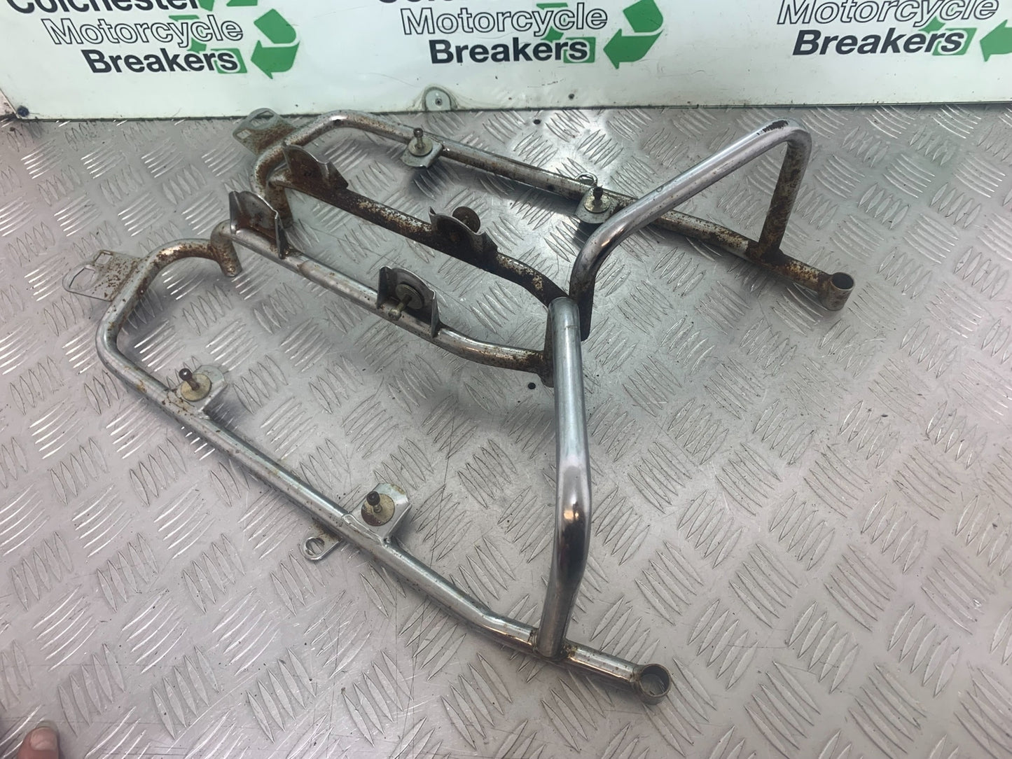 PIONEER XF250 PANNIER RAILS YEAR 2009 (CMB1143)