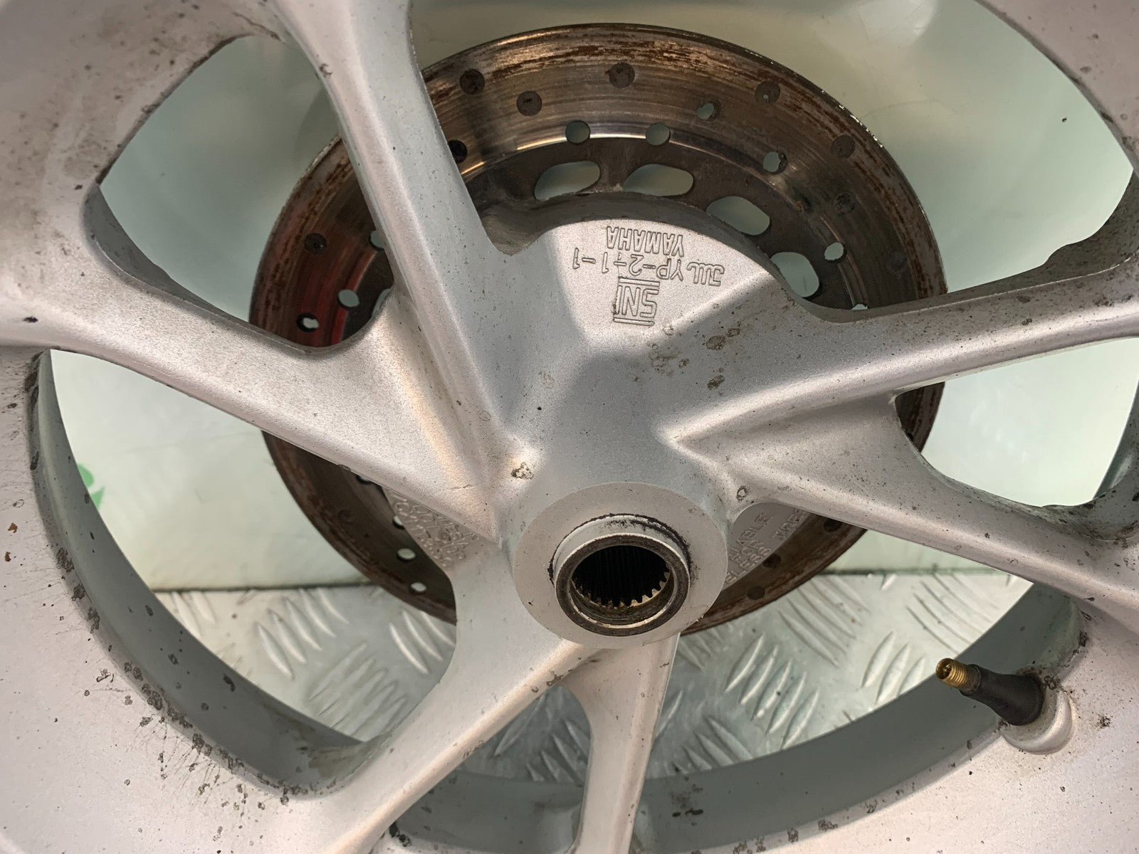 YAMAHA NMAX-125 N MAX 125 REAR WHEEL   YEAR 2015-2020  (CMB1231)