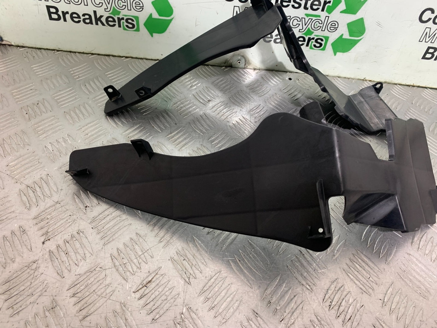 HONDA NT 700 V DEAUVILLE LEFT & RIGHT INFILLS   YEAR 2006-2010 (CMB1298)