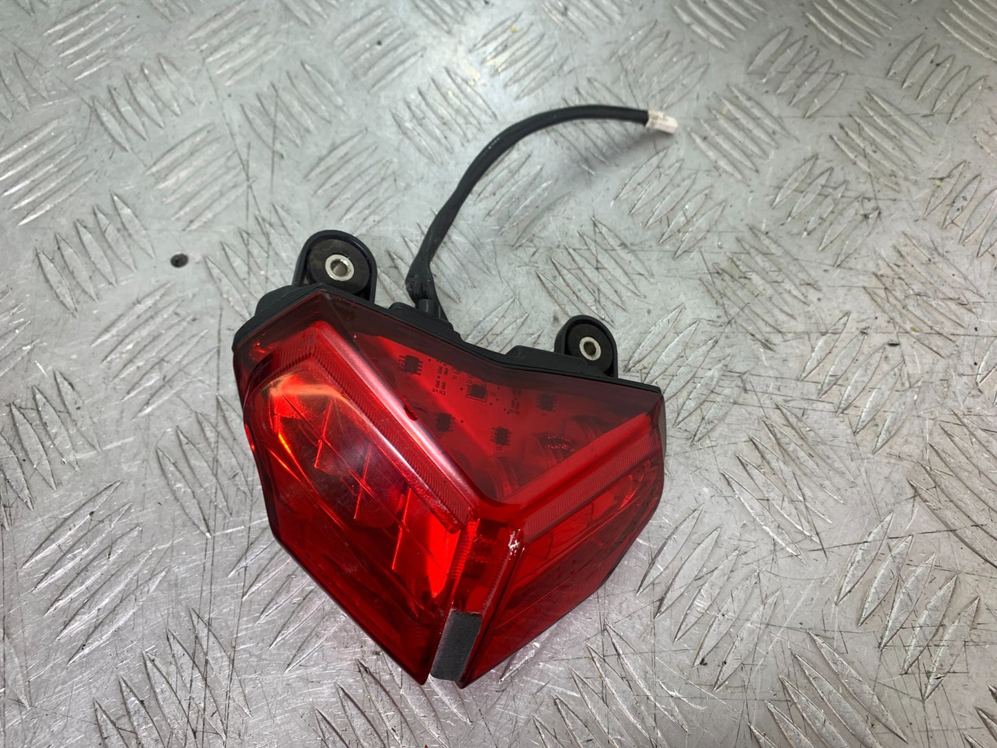 DUCATI 848 REAR LIGHT   YEAR 2008-2010 (CMB1323)
