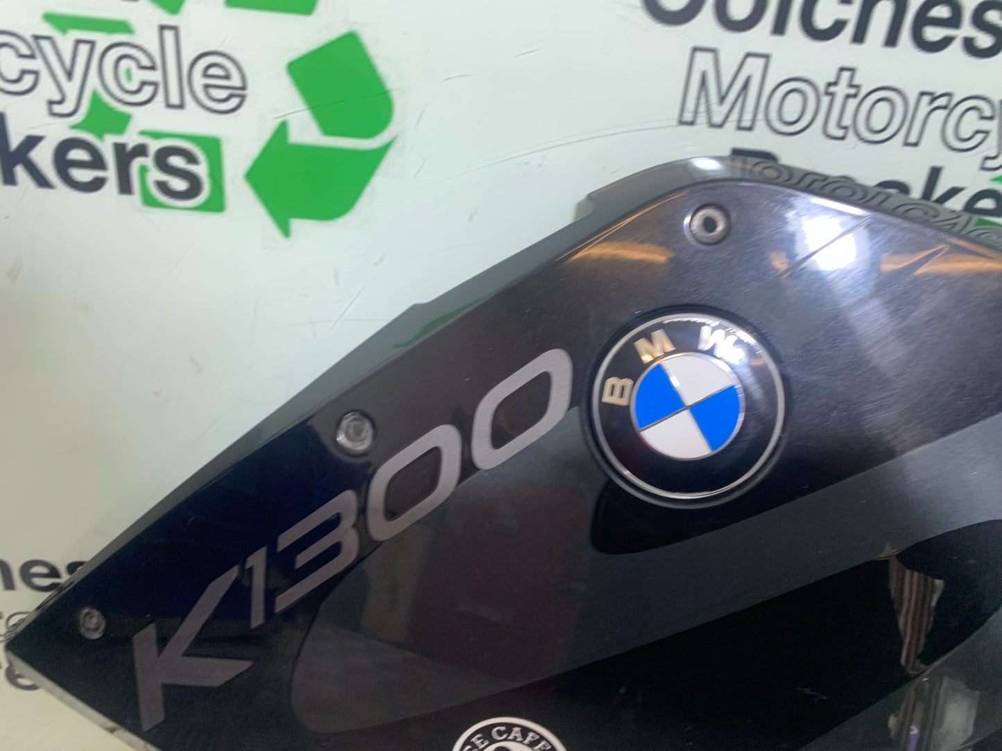 BMW K1300 S K 1300 S LEFT FAIRING PANEL YEAR 2009-16 (CMB1216)