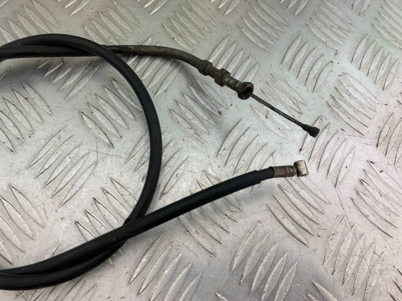 TRIUMPH T509 SPEED TRIPLE CLUTCH CABLE  YEAR 1997-1998 (CMB1144)
