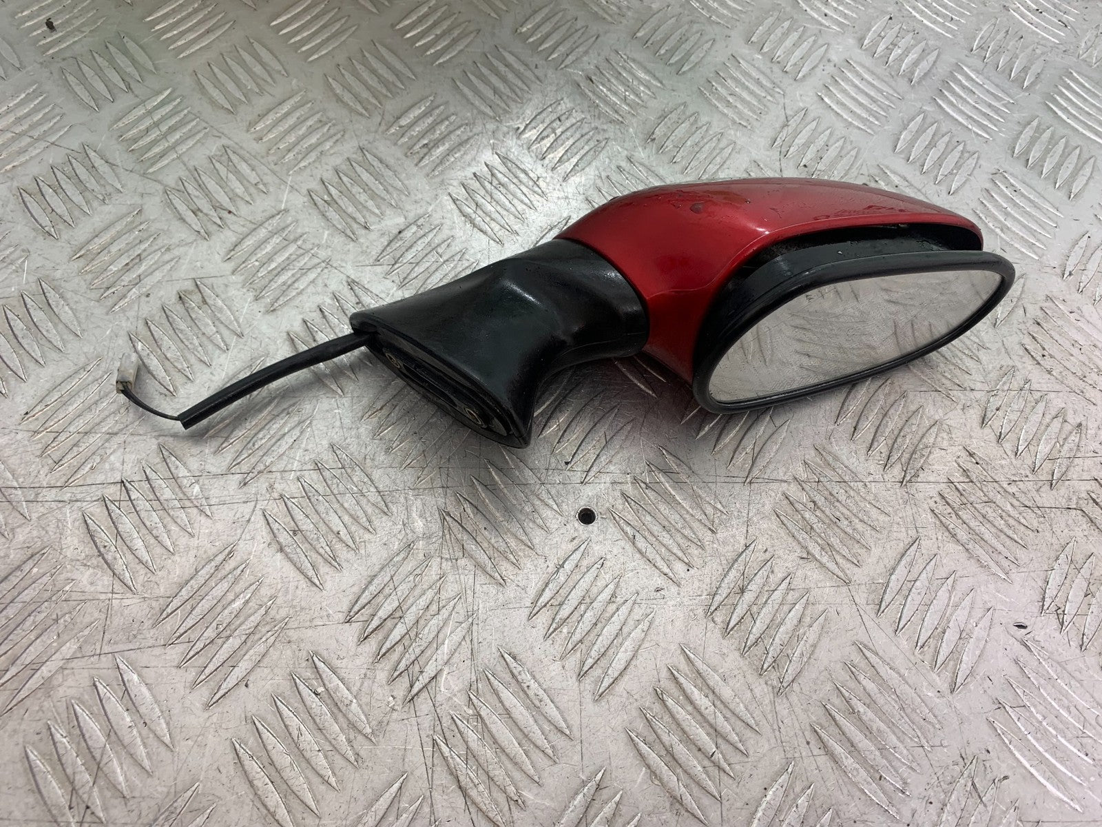 HONDA CBR1100 BLACKBIRD RIGHT MIRROR  YEAR 1999-2005 (CMB1232)