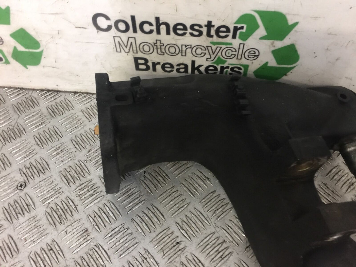 MOTO GUZZI SPORT 4V SWINGARM  YEAR 2009 (STOCK 469)