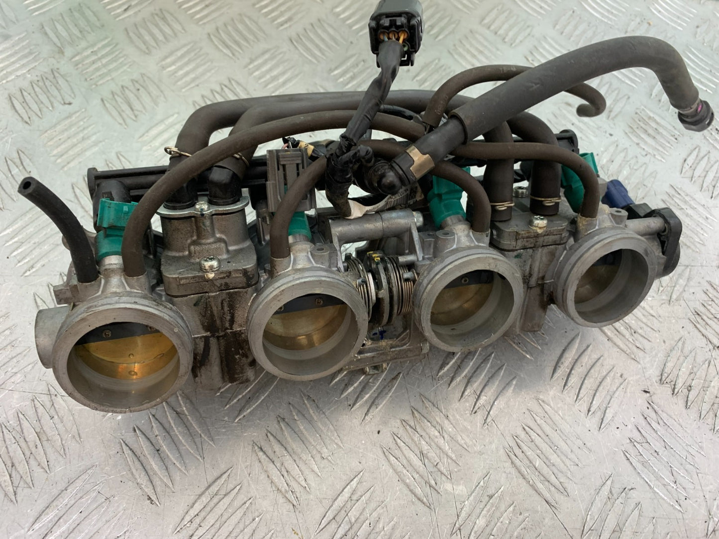 HONDA CBR1000 RR THROTTLE BODIES YEAR  2008-2011 (CMB1330)