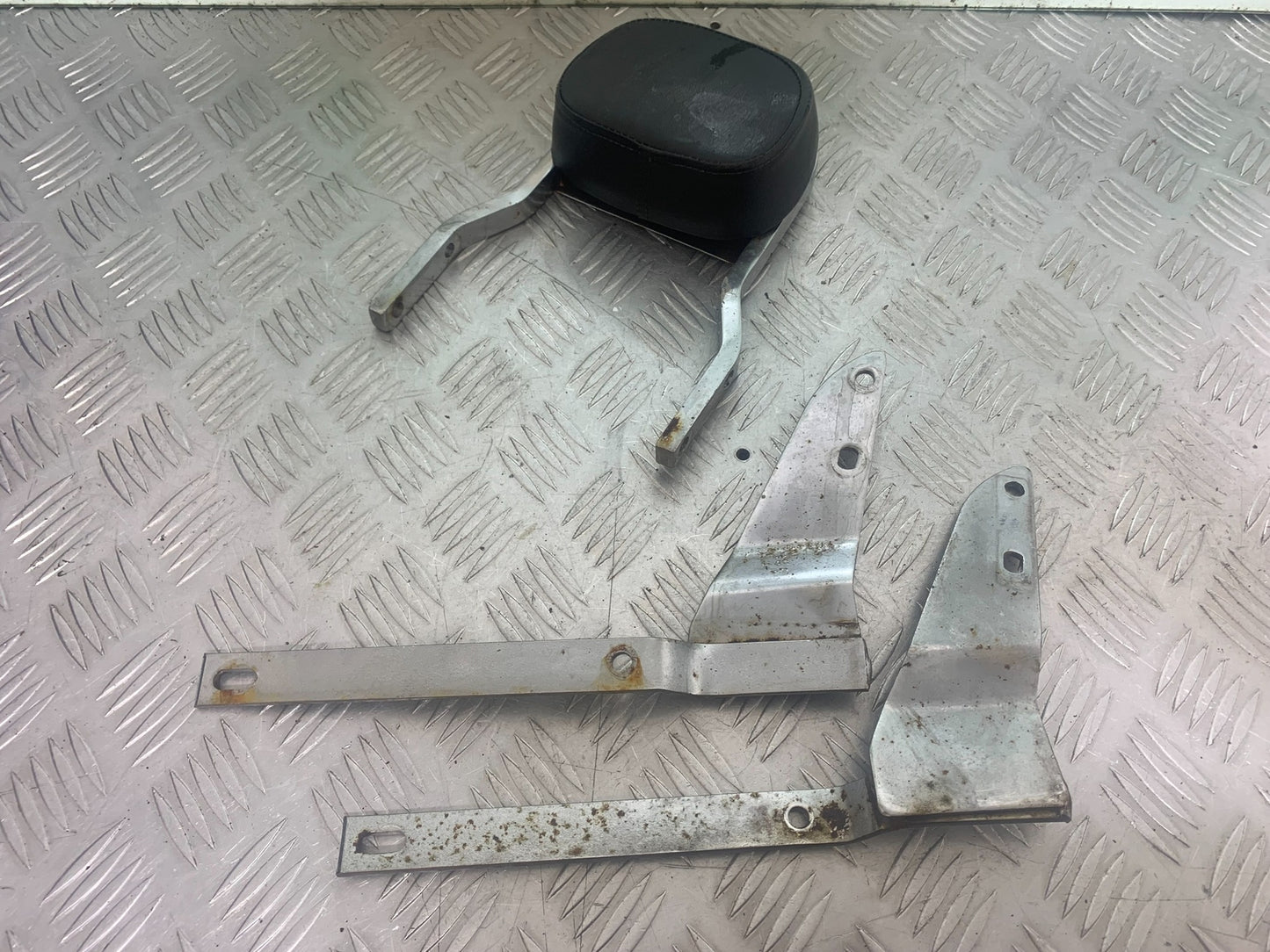 PIONEER XF250 BACK REST  YEAR 2009 (CMB1143)