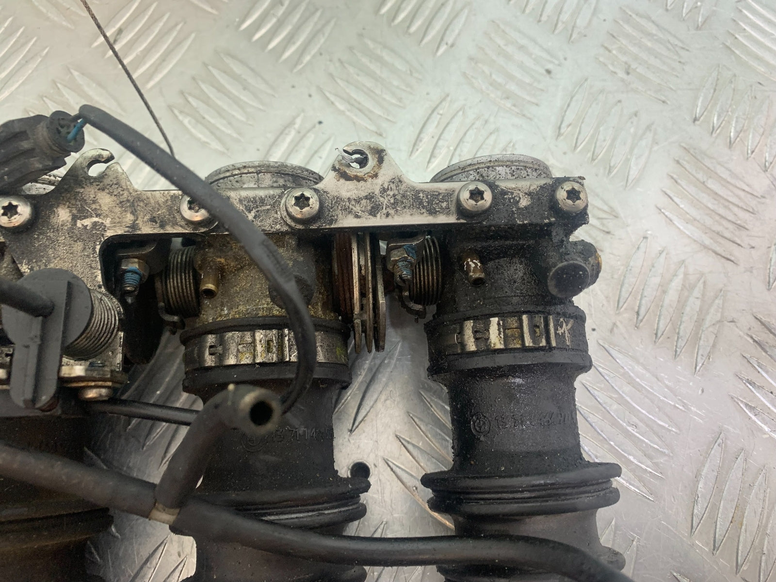 BMW K1200 K 1200 LT THROTTLE BODIES   YEAR 1999-07 (CMB1138)