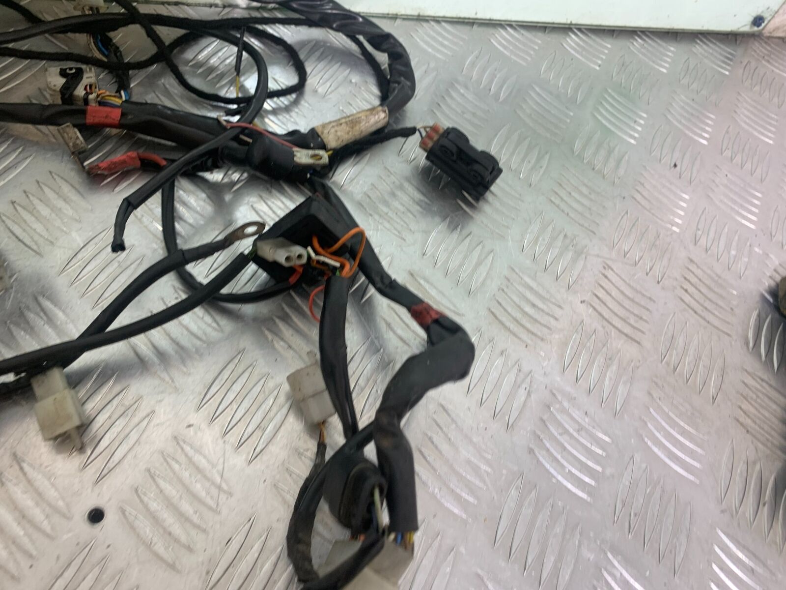 APRILIA 650 PAGASO STRADA WIRING LOOM   YEAR 2005-2010 (CMB1057)