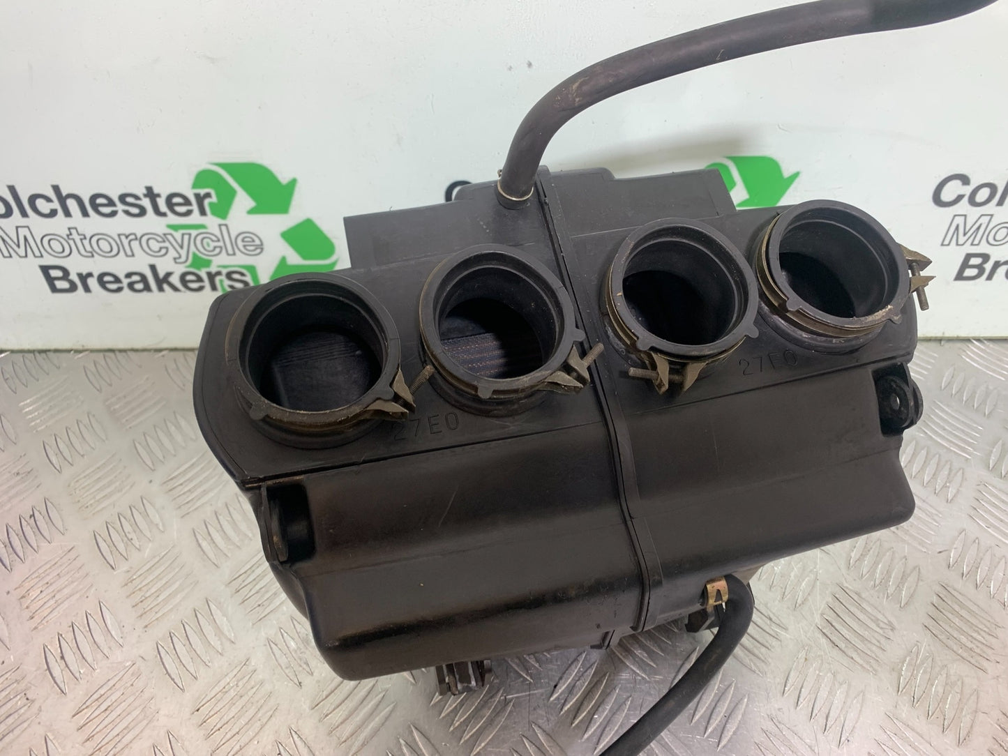SUZUKI GSF1200  GSF 1200 BANDIT AIRBOX  YEAR 1997-2000 (CMB1149)