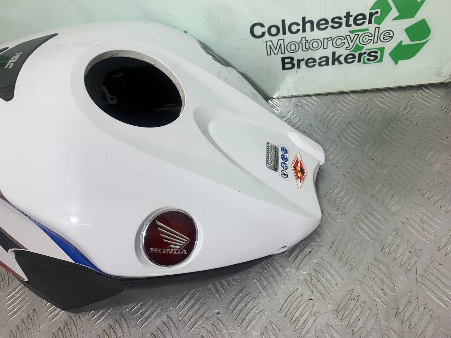HONDA CBR1000 rr FIREBLADE PETROL TANK COVER  YEAR 2012-2016 (CMB1198)