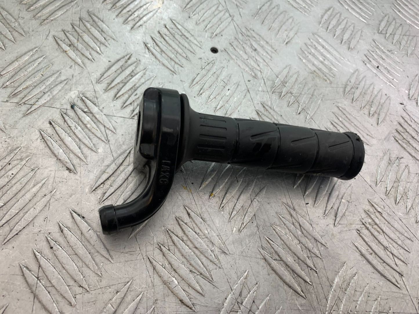 KAWASAKI ZX9R ZX9 R THROTTLE  TUBE TWIST YEAR 1998-1999 (CMB1329)