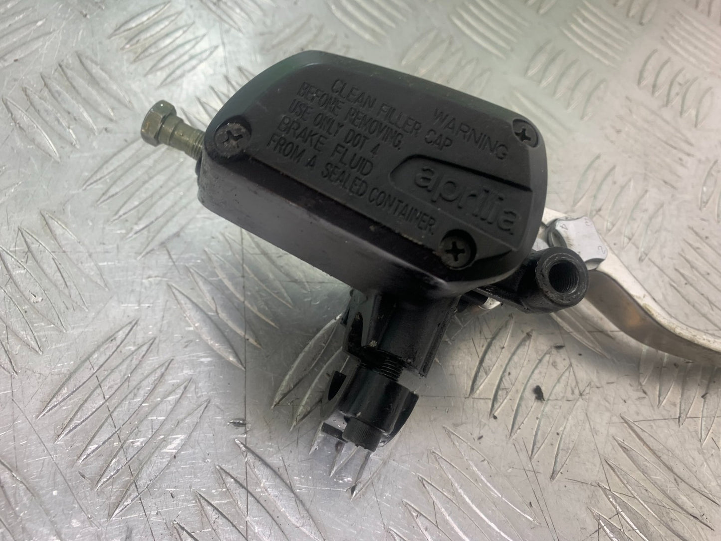 APRILIA SL750 SL 750 SHIVER FRONT BRAKE MASTER CYLINDER YEAR 2008-2016 (CMB1242)