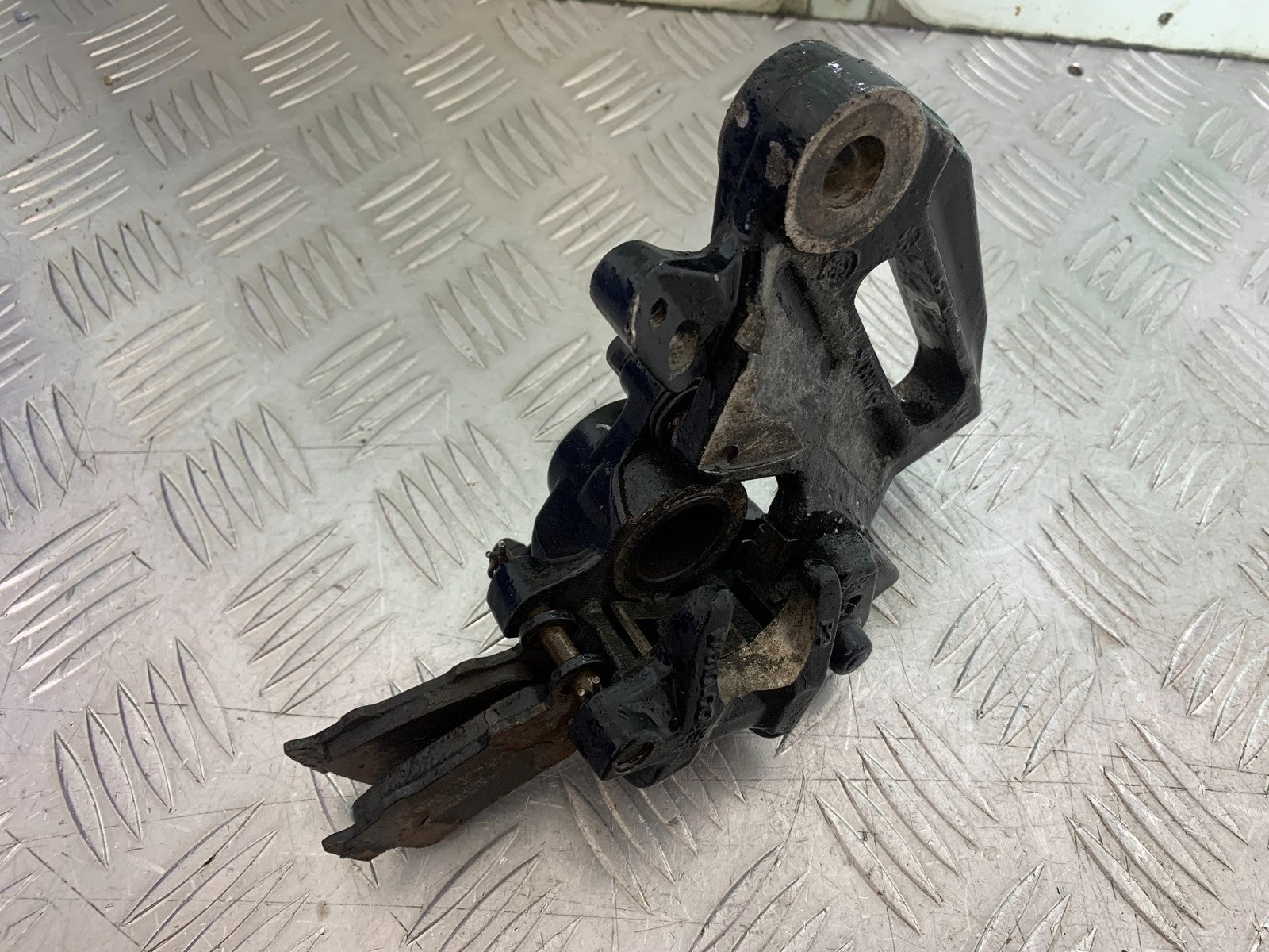 KTM RC125 RC 125 REAR BRAKE CALIPER  YEAR 2017-2022 (CMB 1244)