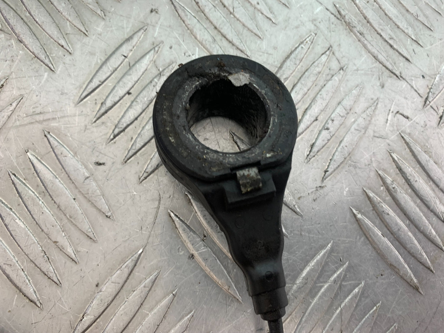 HARLEY DAVIDSON FXS  BLACKLINE 1585 FRONT ABS SENSOR  YEAR 2012 (CMB1147)