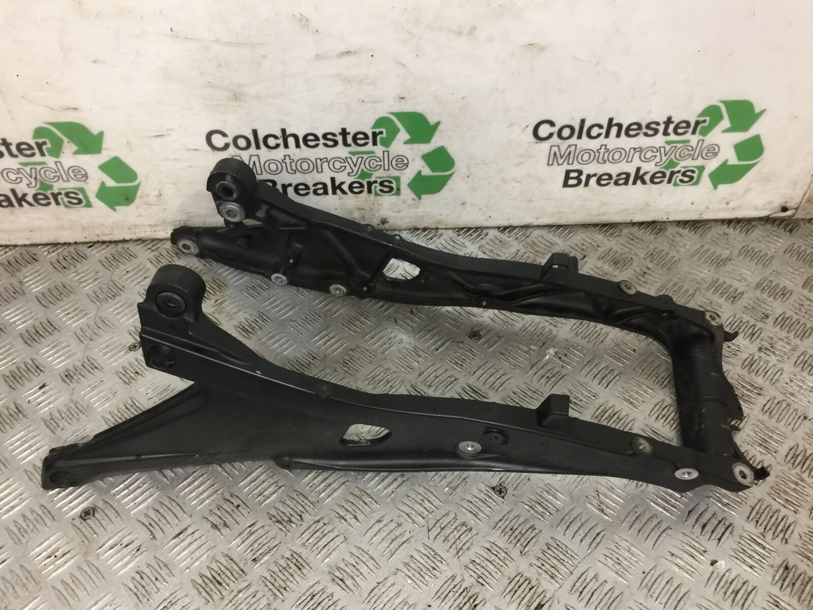 HONDA VFR1200 VFR 1200 FA REAR SUBFRAME YEAR 2010-11  (STOCK 793)