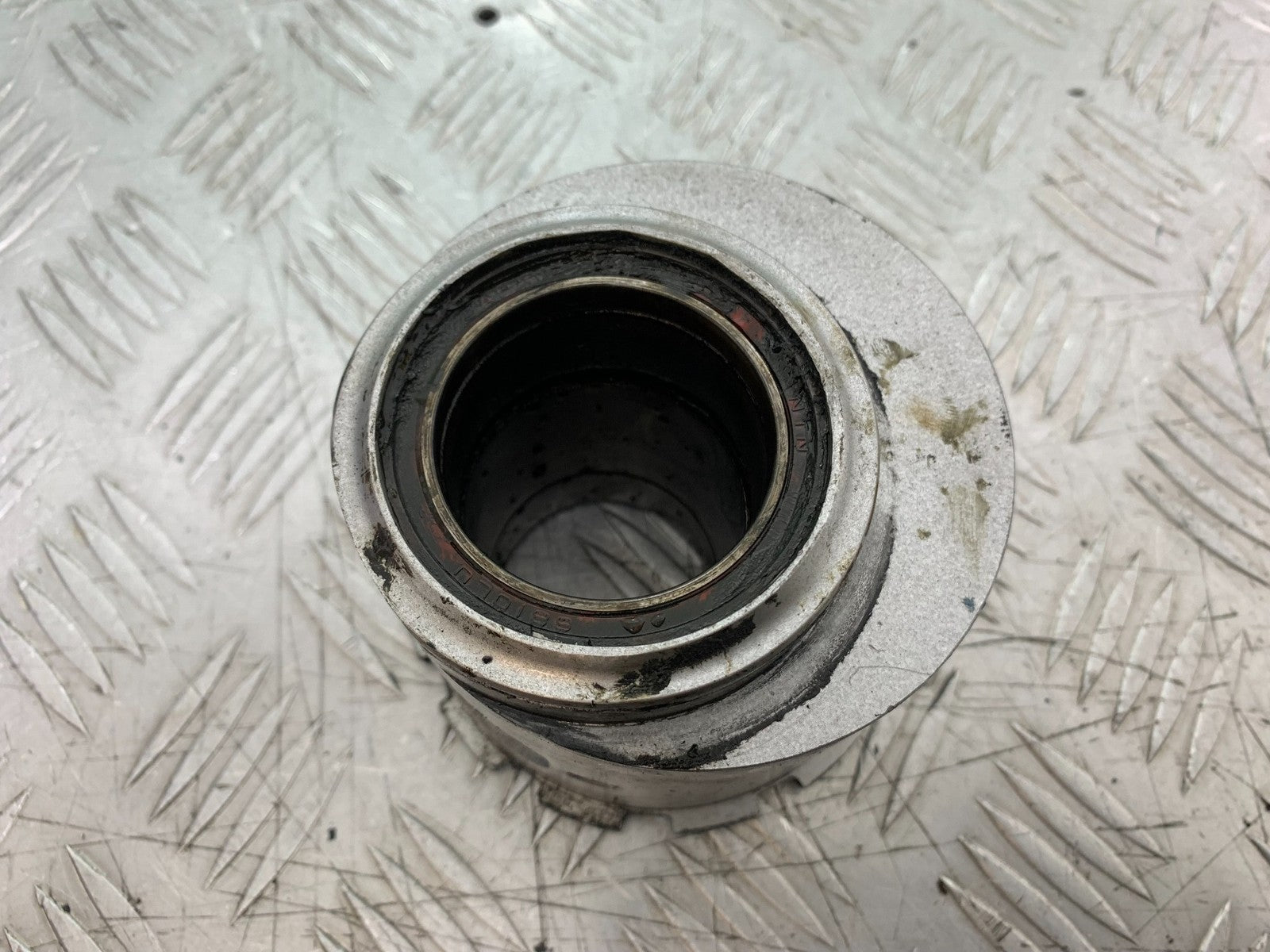 MV AGUSTA 800 F3 ECCENTRIC HUB  YEAR 2017-2019 (CMB1227)