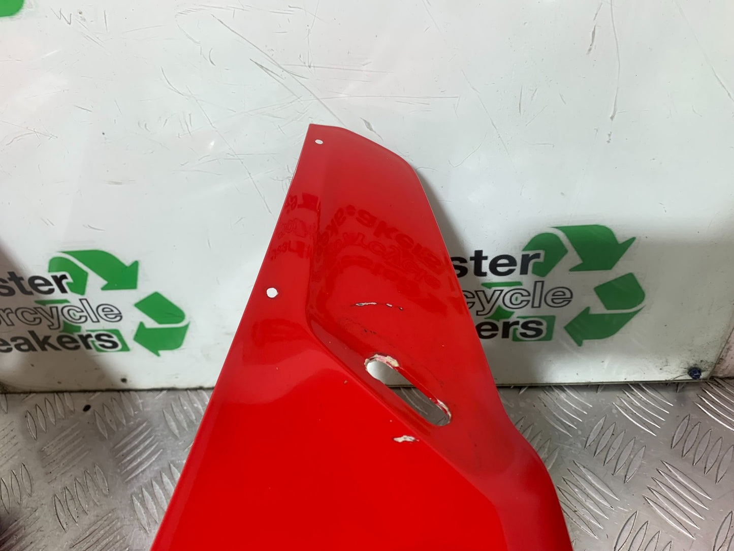 DUCATI 1299 PANIGALE TOP FAIRING  YEAR 2016 (CMB 1187)
