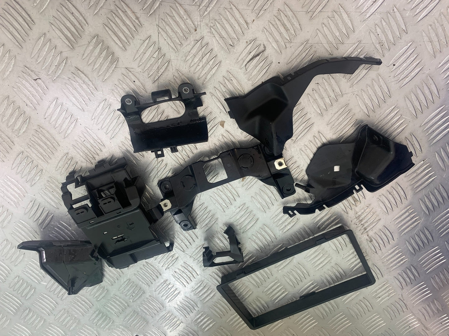 BMW M1000 R INFILLS AND COVERS YEAR 2023-2024 (CMB1140)