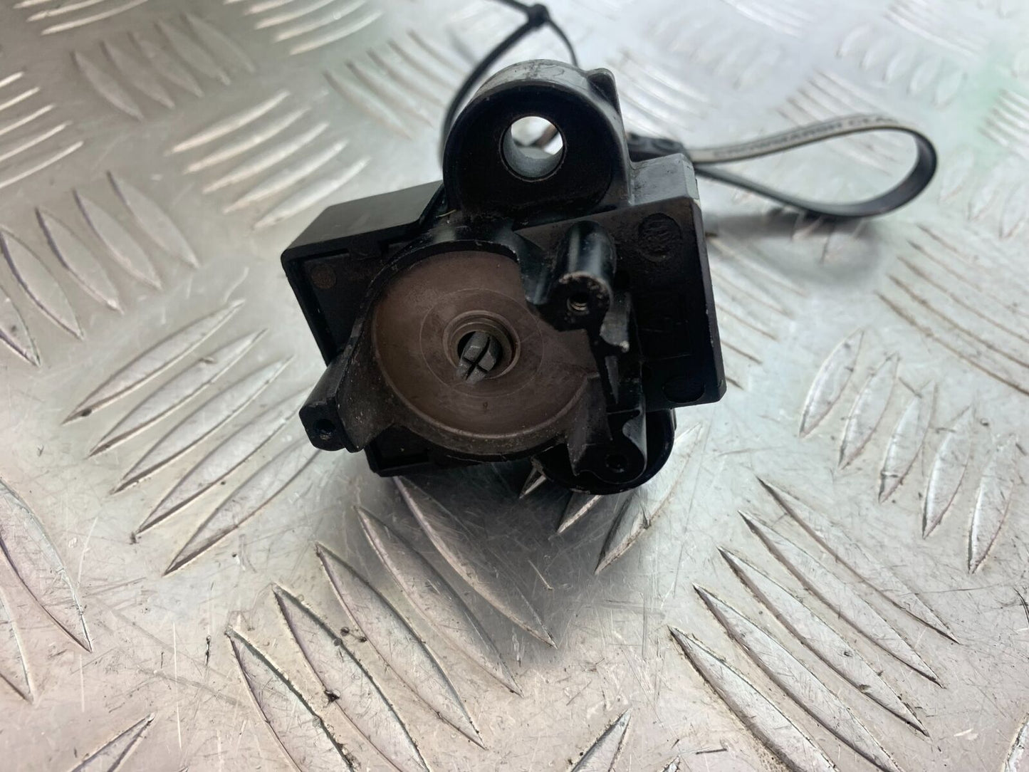 HONDA VFR750 VFR 750 FL-M-N-P IGNITION SWITCH   YEAR 1990-93 (CMB1093)