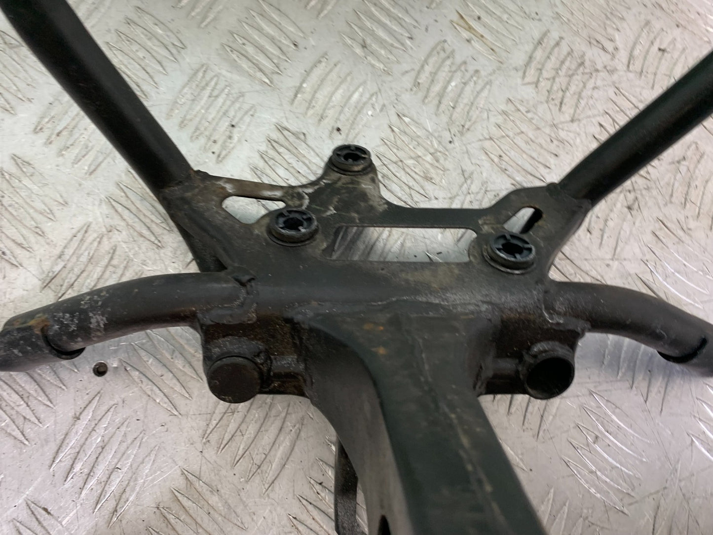 TRIUMPH 955I SPRINT RS FAIRING BRACKET YEAR 1999-03 (CMB1313)