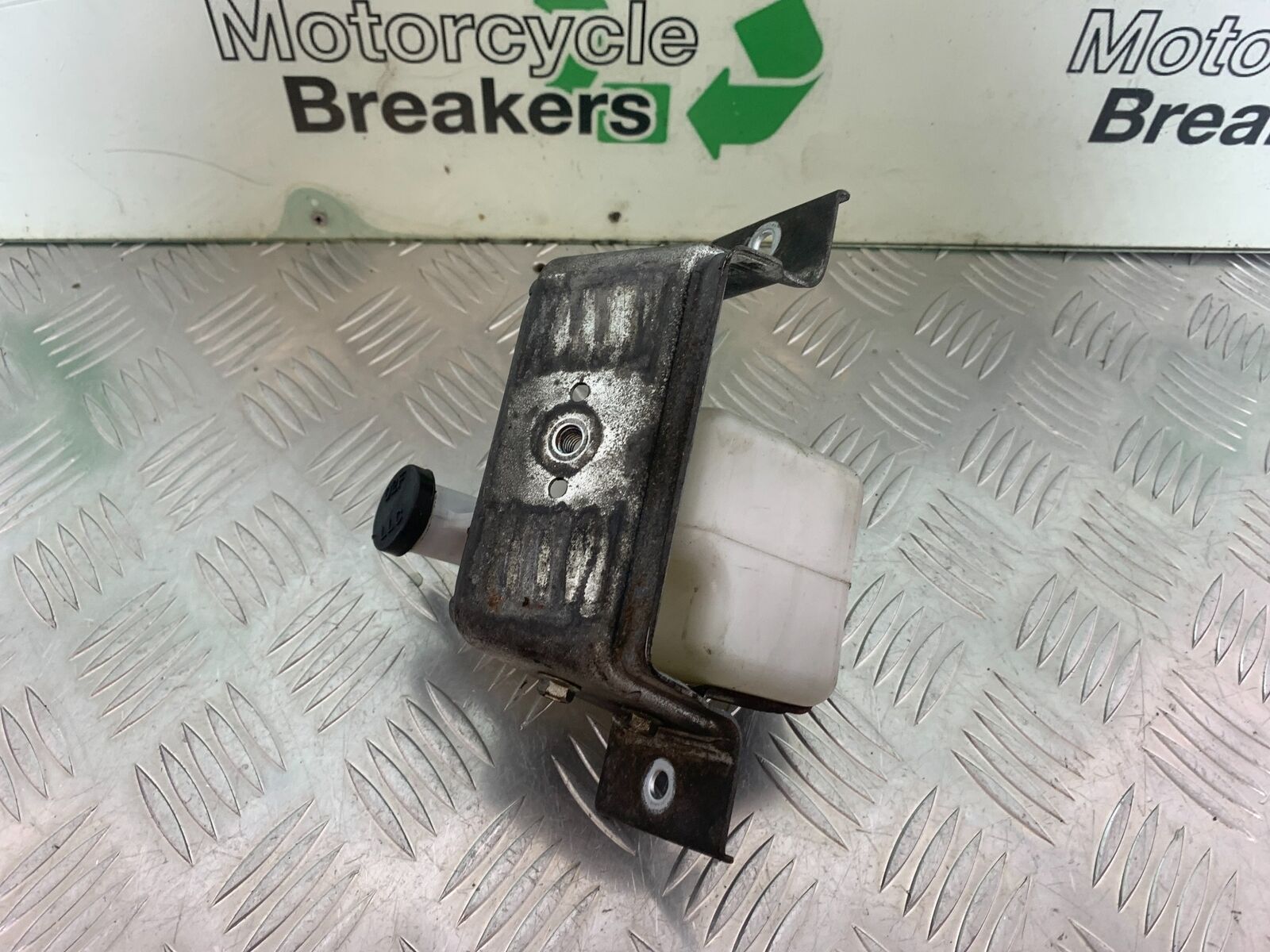 SUZUKI DL 650 V-STROM COOLANT BOTTLE  YEAR 2016 (STOCK 996)