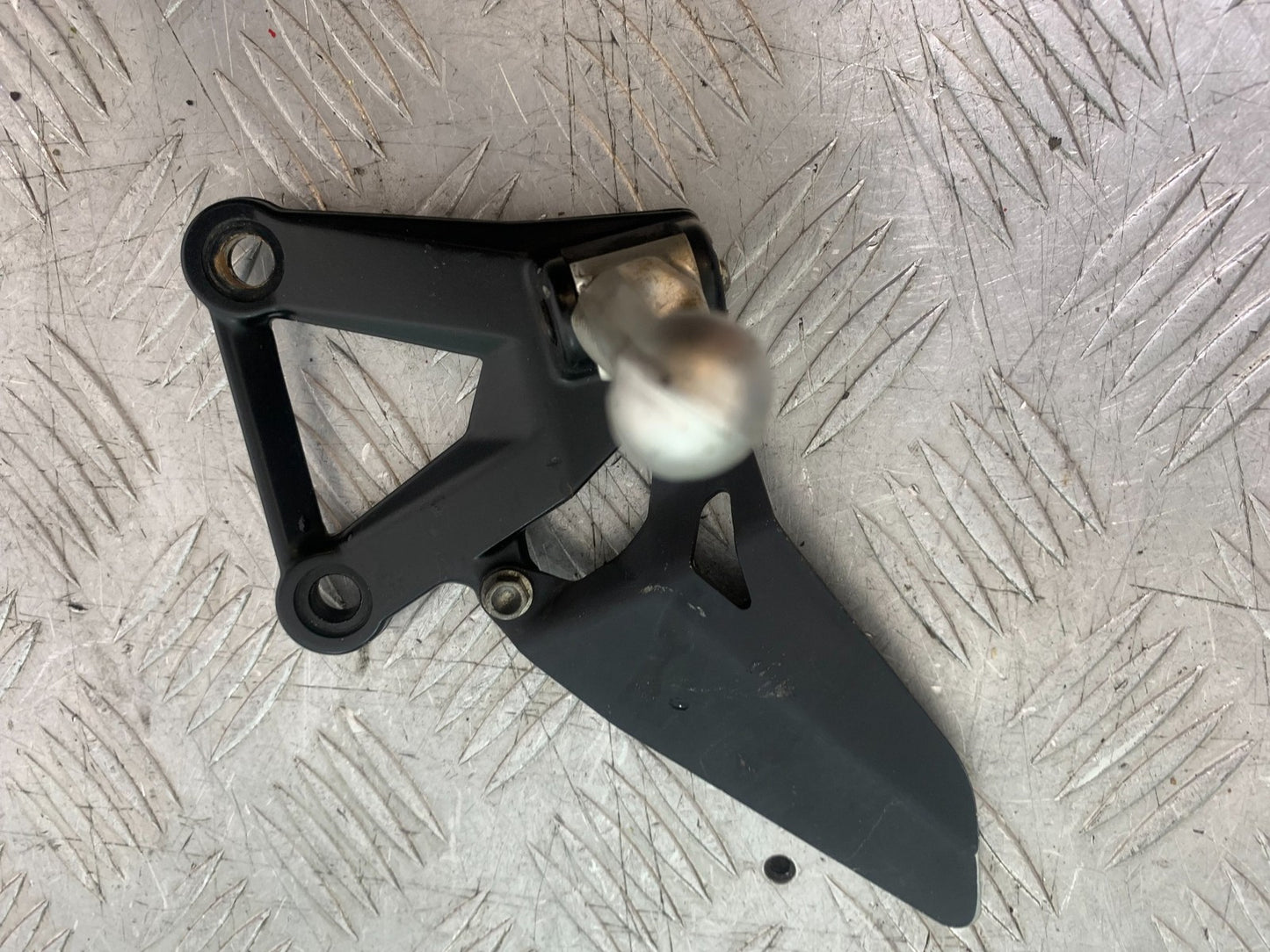 DUCATI 848 FRONT RIGHT HANGER AND PEG  YEAR 2008-2010 (CMB1323)