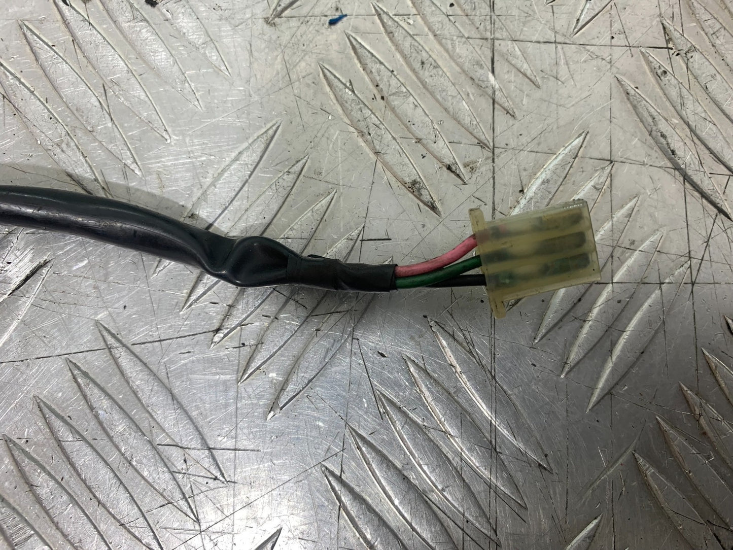 HONDA VFR800 PRE V-TEC SPEEDO SENSOR  YEAR 1998-2001 (CMB1233)