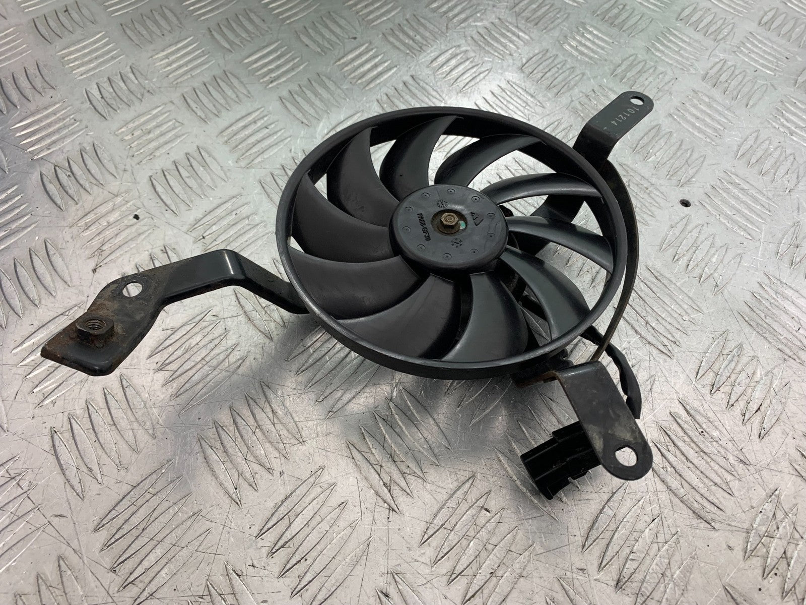 TRIUMPH 675 STREET TRIPLE RX RADIATOR FAN   2015- 2017 (CMB1299)
