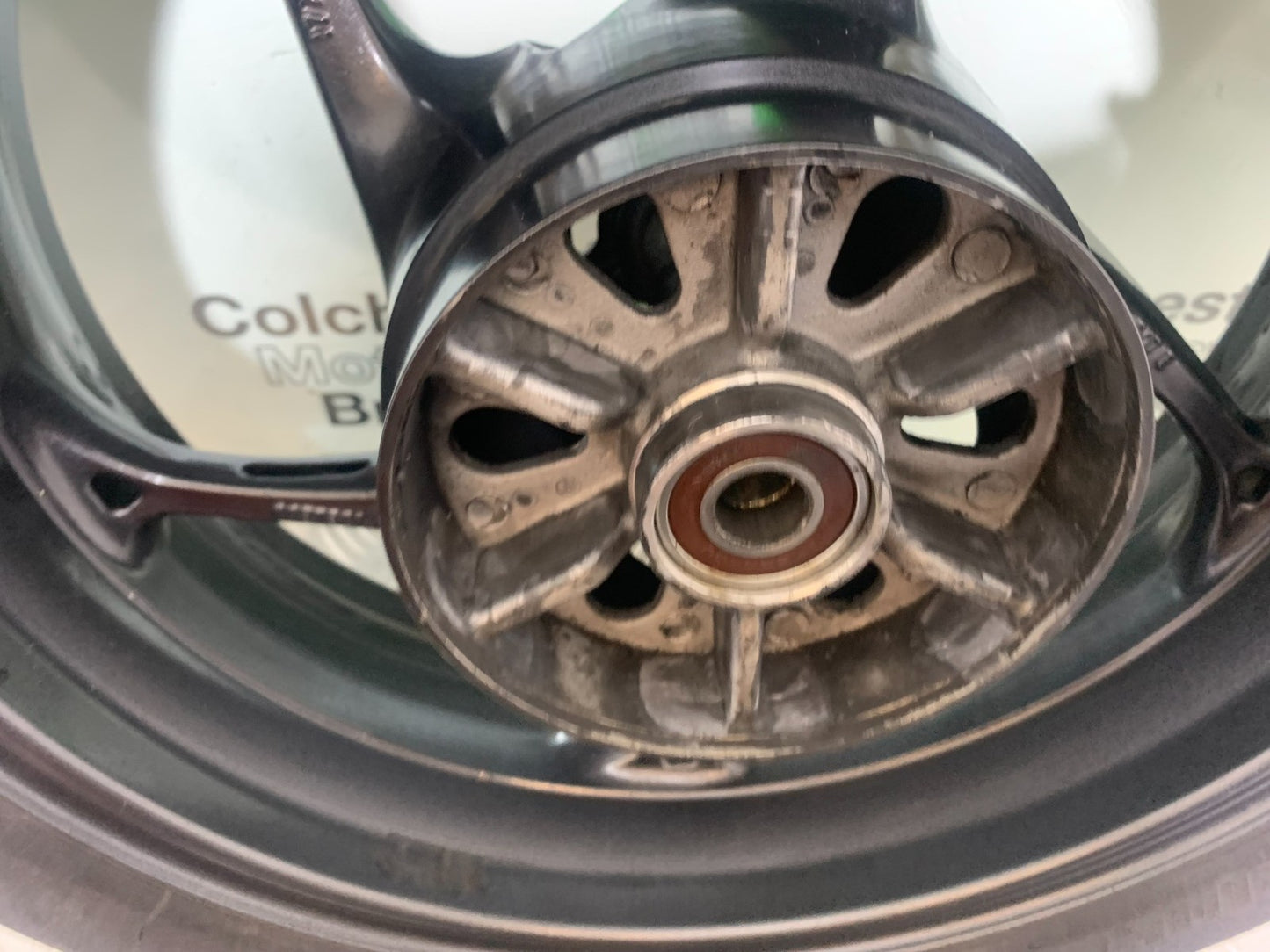 TRIUMPH 675 STREET TRIPLE REAR WHEEL  2013-2016 (CMB1186)