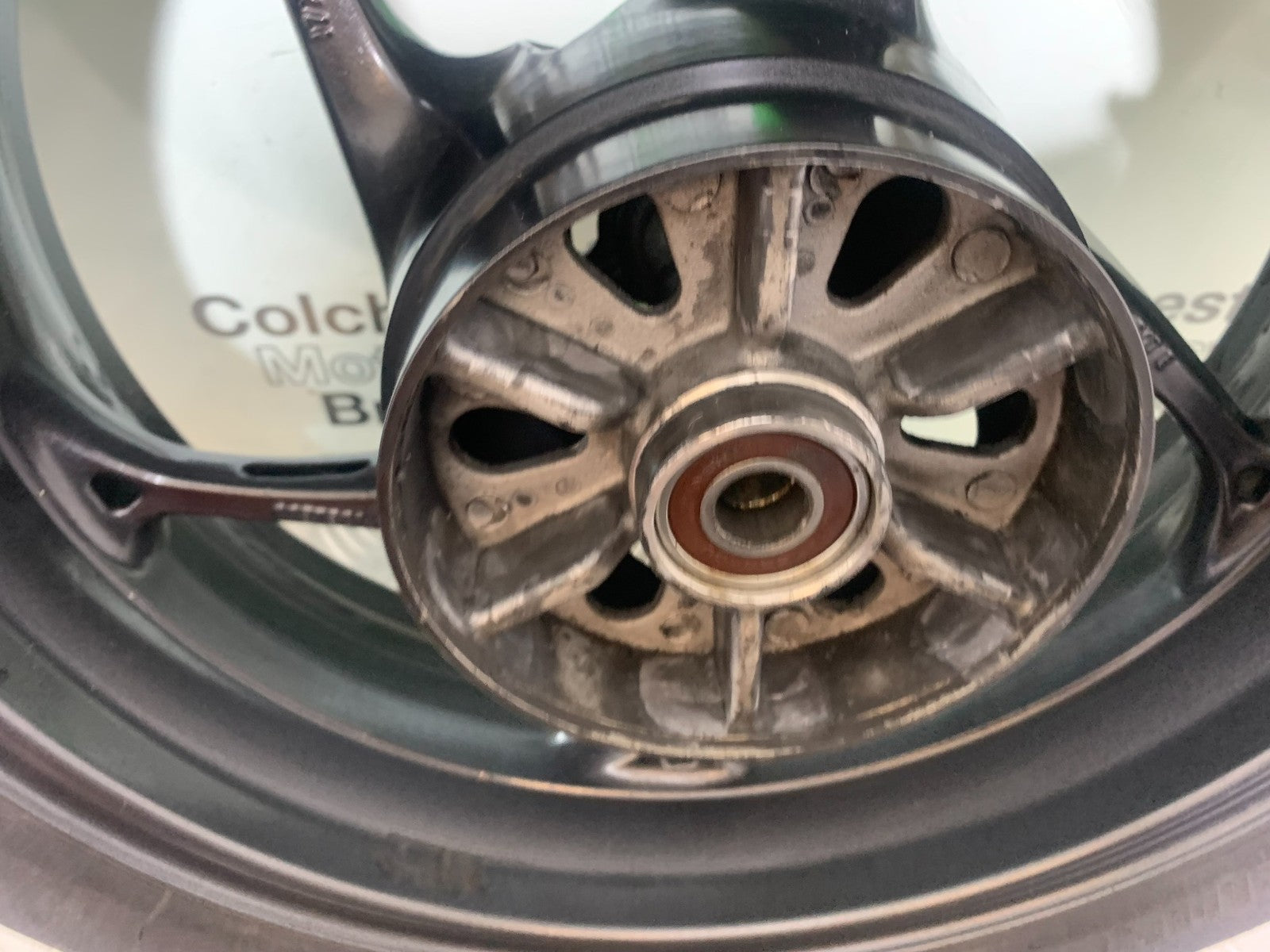 TRIUMPH 675 STREET TRIPLE REAR WHEEL  2013-2016 (CMB1186)