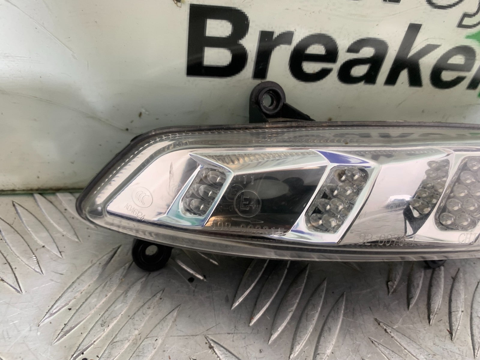 KYMCO CK1 125 FRONT LEFT INDICATOR YEAR 2014 - 2016 (CMB1181)