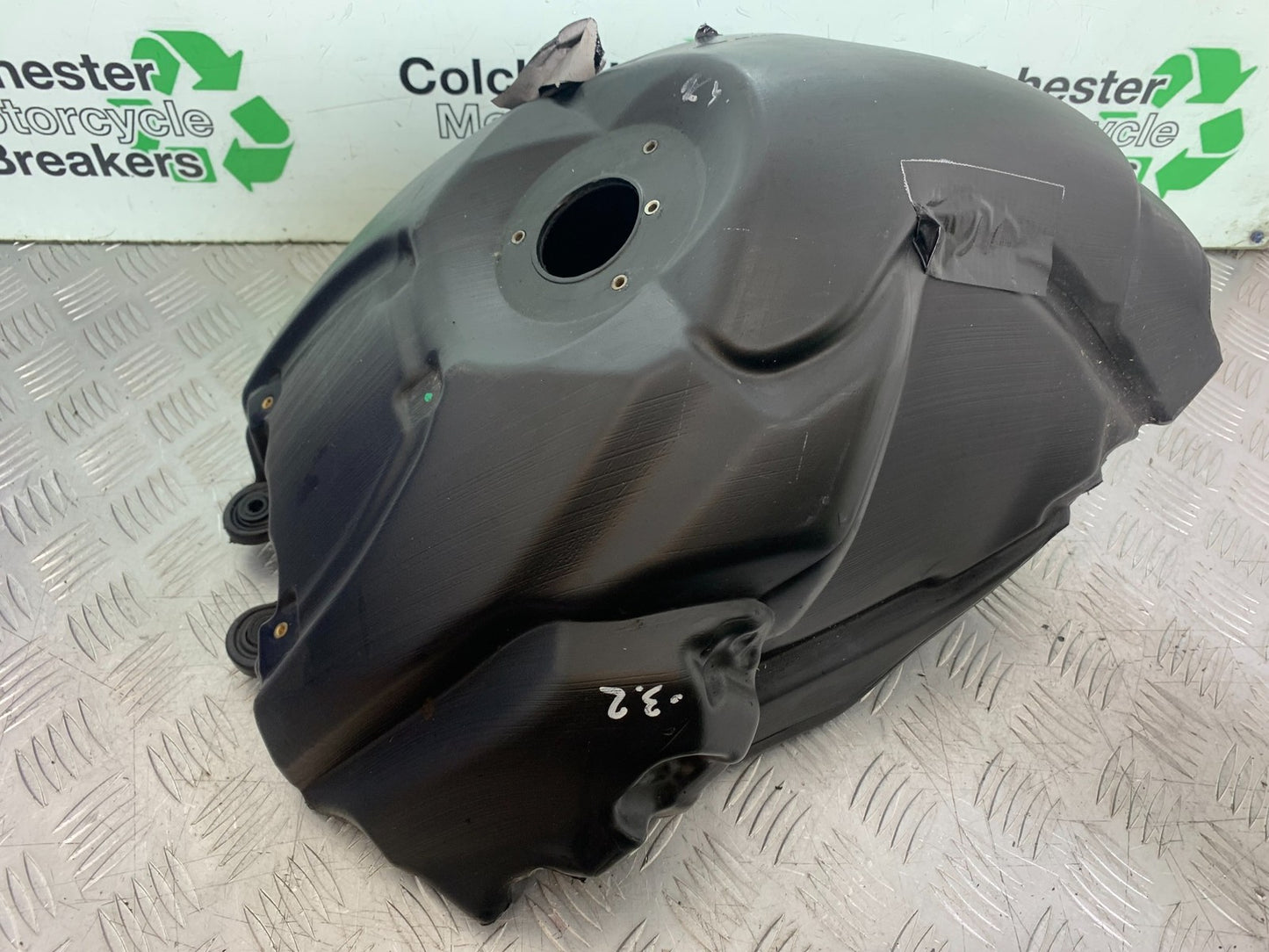 APRILIA SL750 SL 750 SHIVER PETROL TANK  YEAR 2008-2016 (CMB1242)