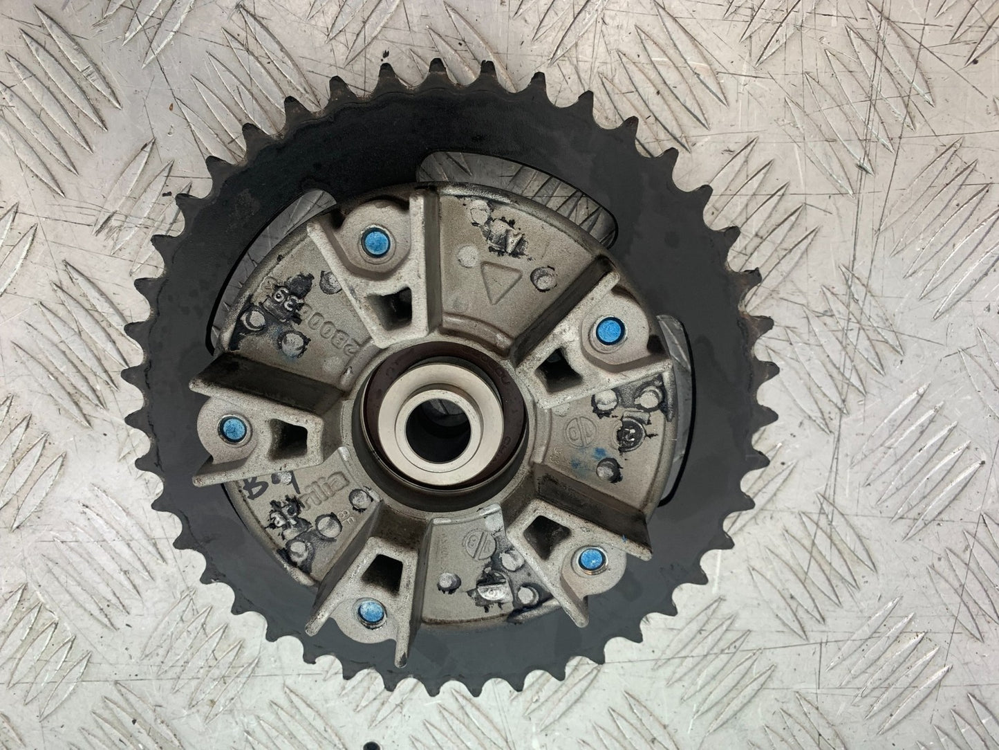 APRILIA RS660 RS 660 REAR SPROCKET CARRIER  YEAR 2020-2024 (CMB1202)