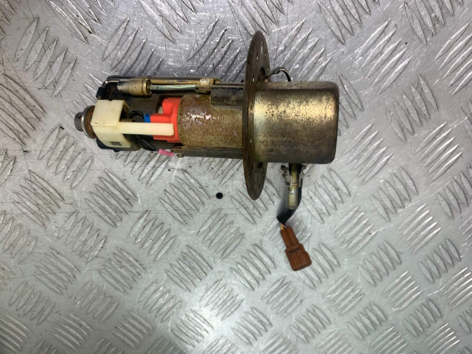 SUZUKI GSXR600 GSXR 600 K1 K2 K3 PETROL PUMP  1999-03 (CMB1284)