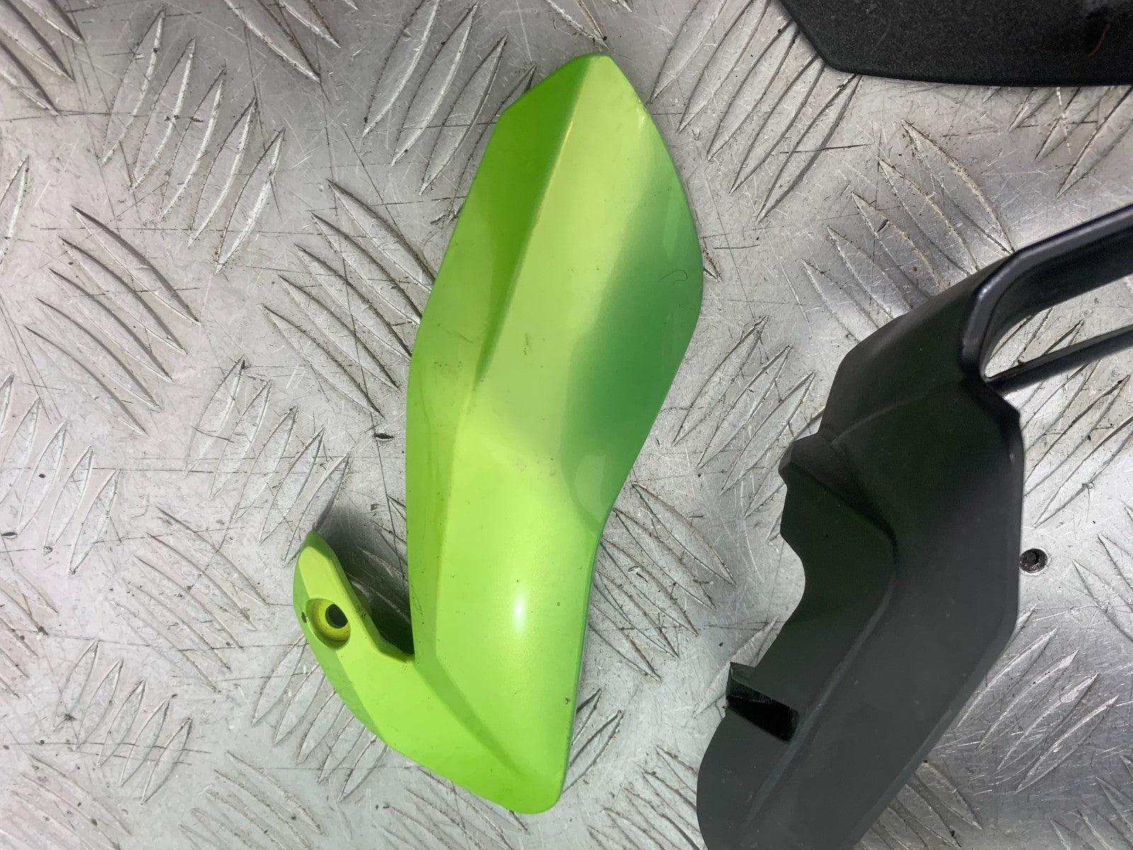 BENELLI BN125 BN 125 TOP FAIRING  YEAR 2018-2021 (CMB1245)