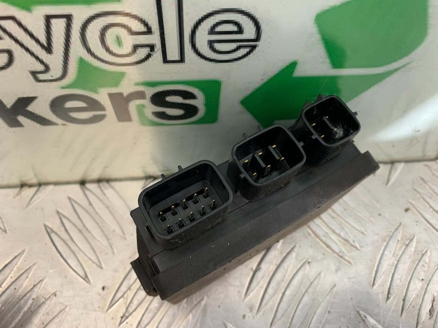 KAWASAKI ER6 N MAIN RELAY YEAR 2012-2017 (CMB1324)