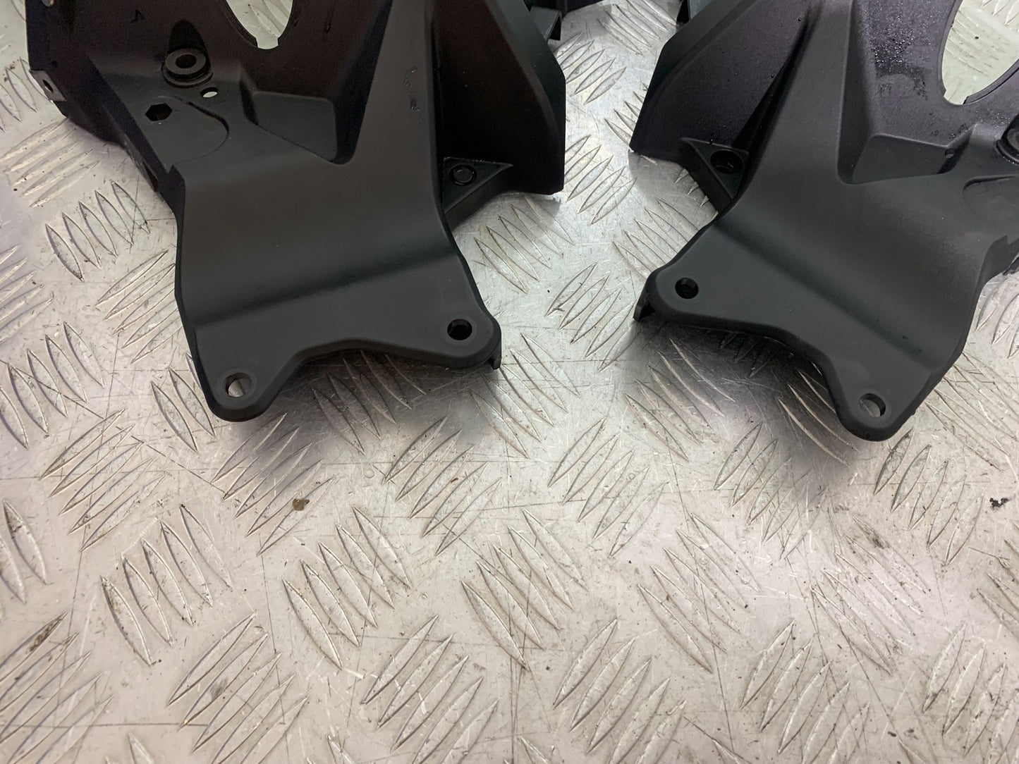 KTM 390 ADVENTURE FAIRING BRACKET   YEAR 2020-24 (CMB1240)