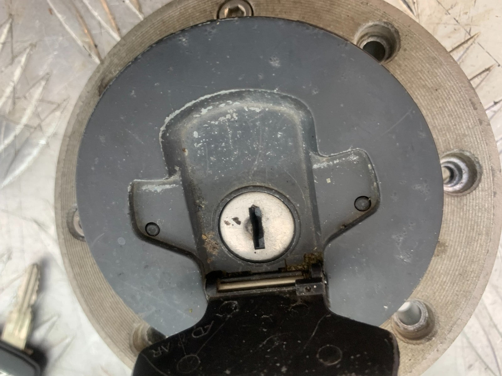 SUZUKI GS500 GS 500 LOCKS AND KEY  YEAR 2001-2008 (CMB1254)