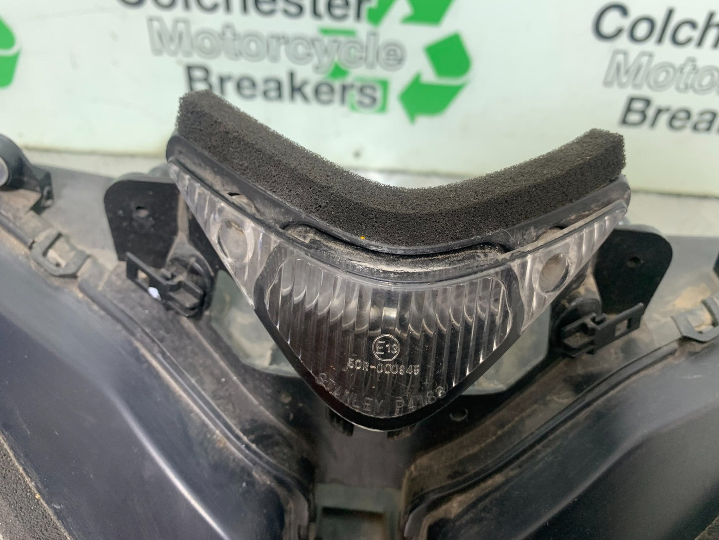 HONDA CBR1000 rr FIREBLADE HEADLIGHT  YEAR 2006 (CMB1220)