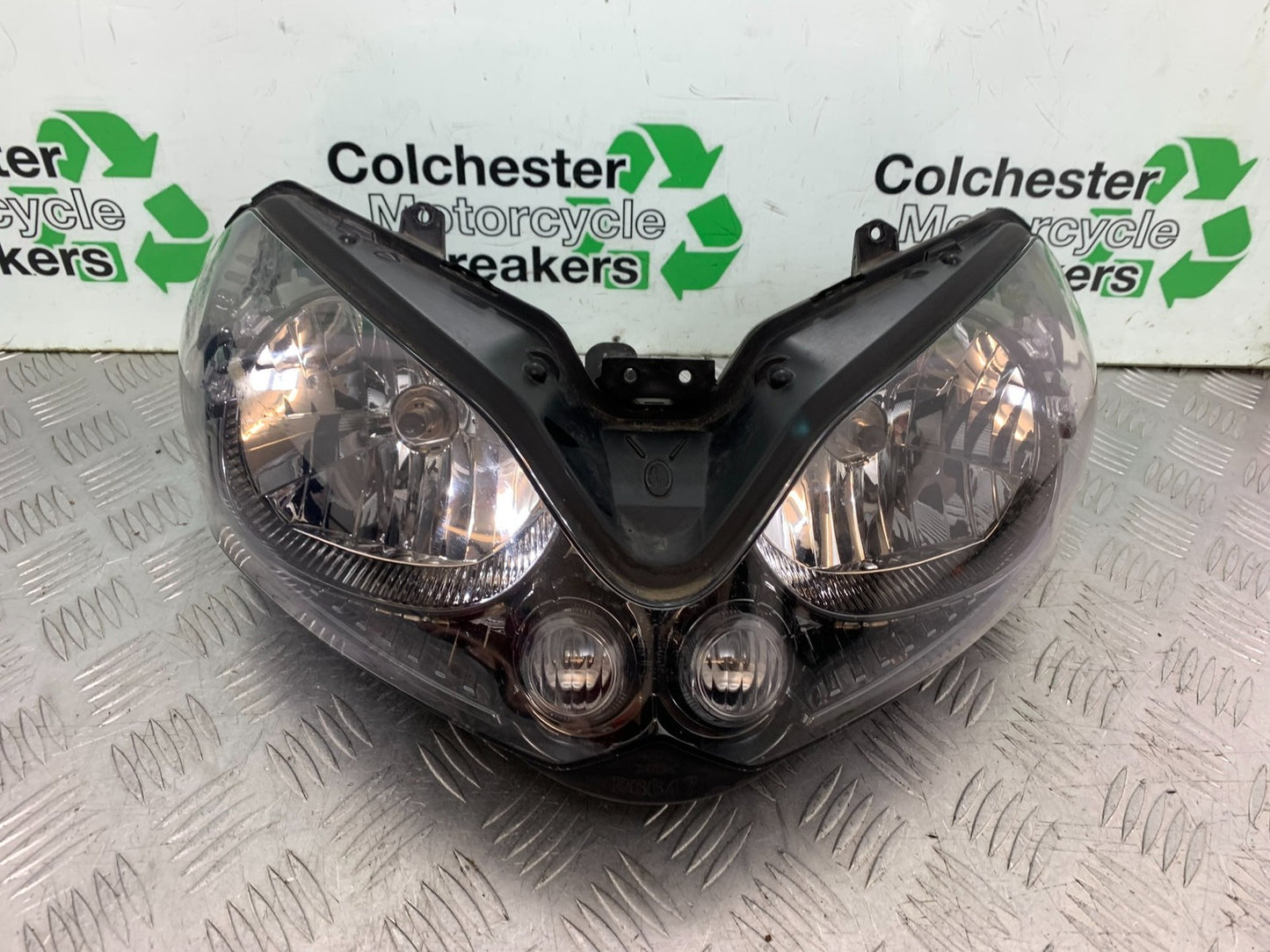 KAWASAKI GTR1400 GTR 1400 HEADLIGHT  YEAR 2007-2009 (CMB1306)