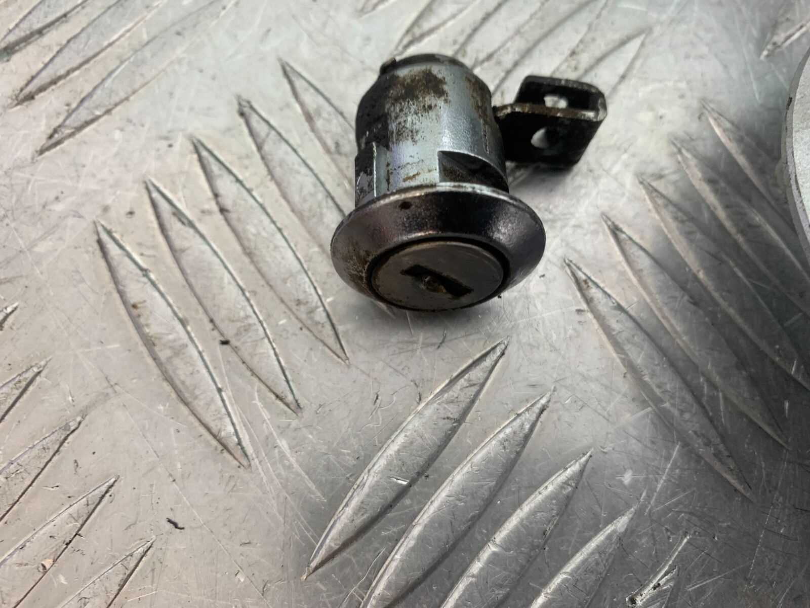 SUZUKI DL 650 V-STROM ECU LOCKS KEY   YEAR 2020 (CMB1117)
