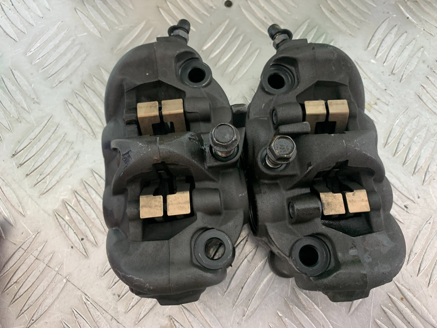 KAWASAKI ZX10R ZX 10R FRONT BRAKE CALIPERS   YEAR 2011-2015 (CMB1154)
