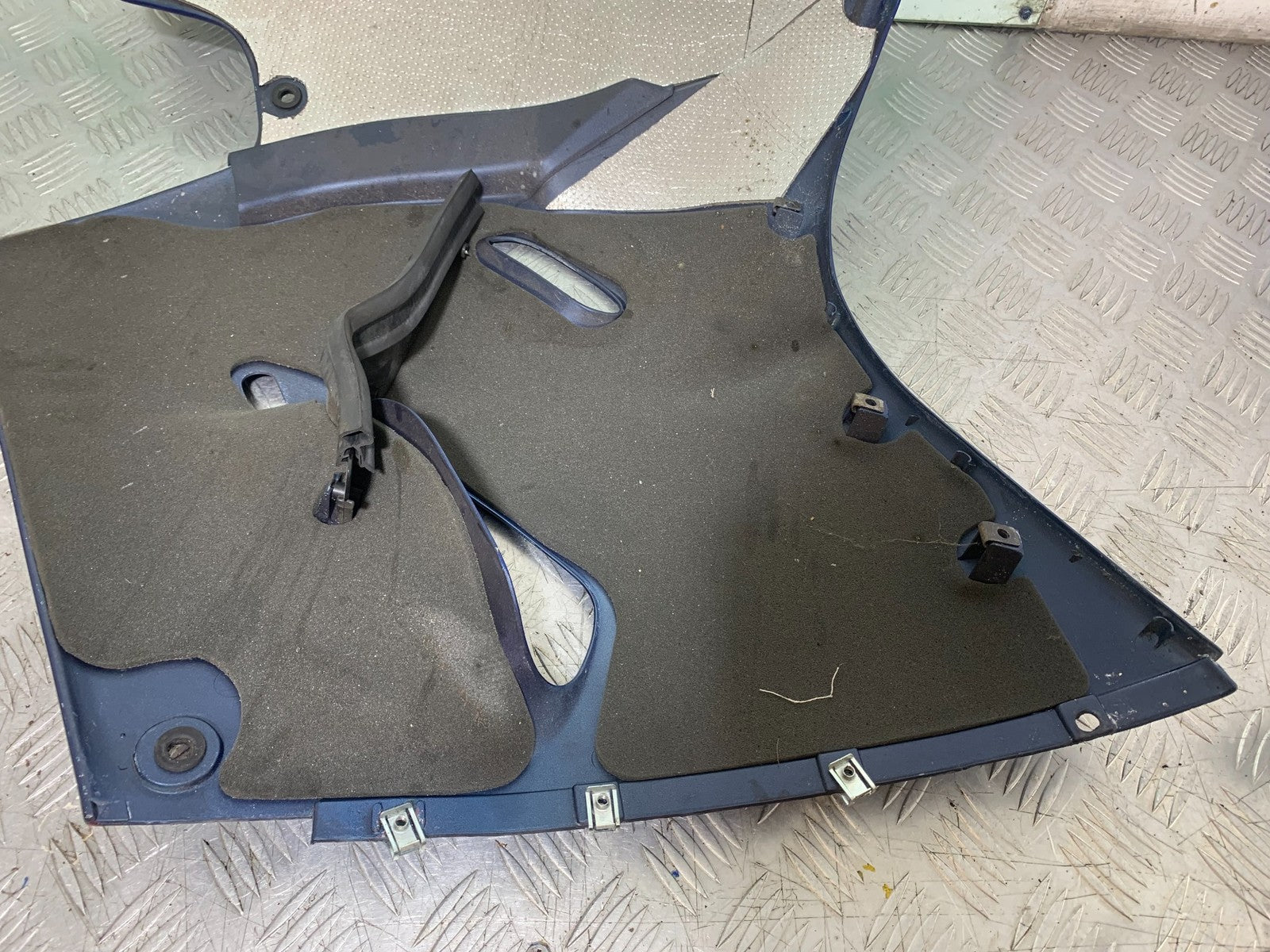 KAWASAKI ZZR1100 D RIGHT FAIRING PANEL YEAR 1993-2001 (CMB1289)