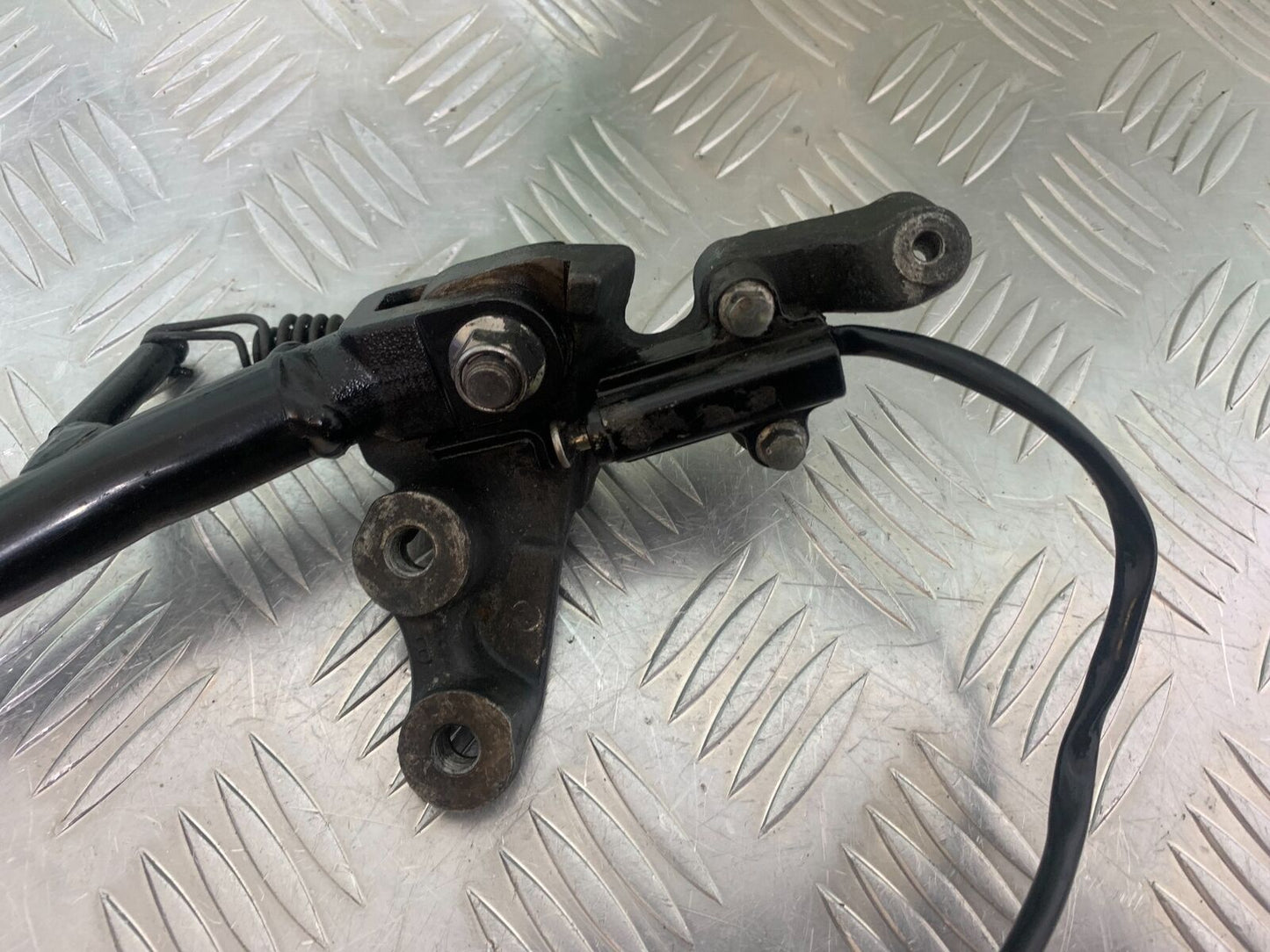 SUZUKI GSXR1000 GSXR 1000 SIDESTAND AND BRACKET   2009-2016 (CMB1049)