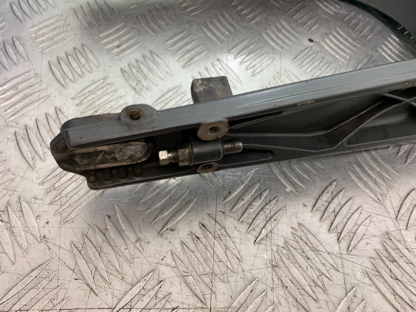 KTM DUKE 125 SWINGARM  YEAR 2017-2022 (CMB1274)