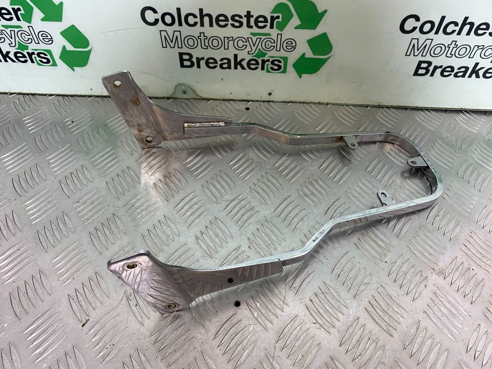 HONDA VT1100 C SHADOW SPIRIT SISSY BAR  2002-2003 (CMB1035)