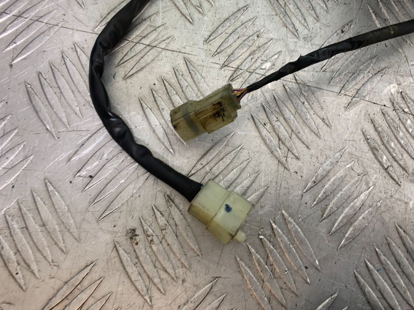 HONDA NT650 V DEAUVILLE ECU LOCKS AND KEY   YEAR 1998-01(CMB1320)