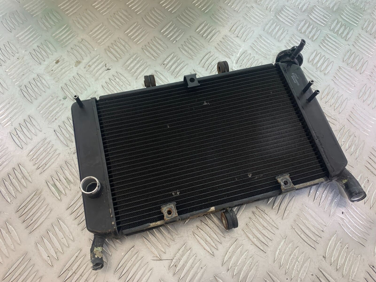 YAMAHA XJ6 XJ6-S RADIATOR   YEAR 2009-2015  (CMB1070)