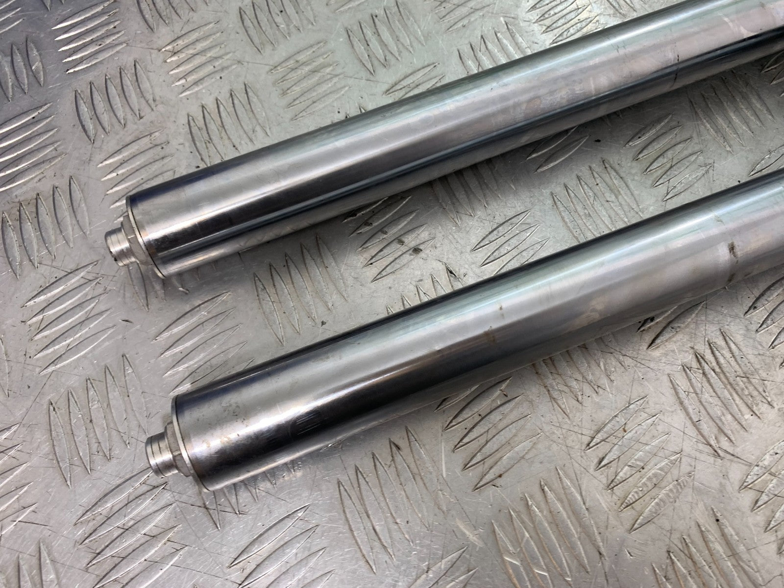 SUZUKI GSF1200 GSF 1200 BANDIT FORKS  YEAR 2001-2004 (CMB1188)