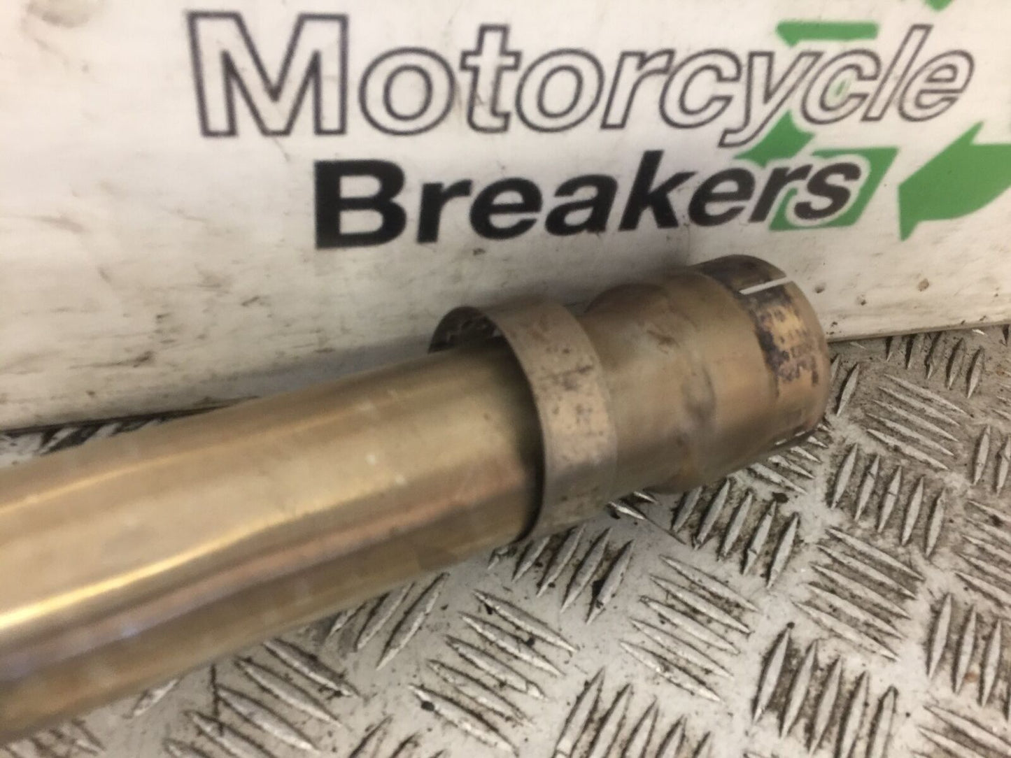 YAMAHA FZS1000 FAZER 1000 FZ1 SILENCER (DAMAGED) YEAR 2000-05 (STOCK 714)